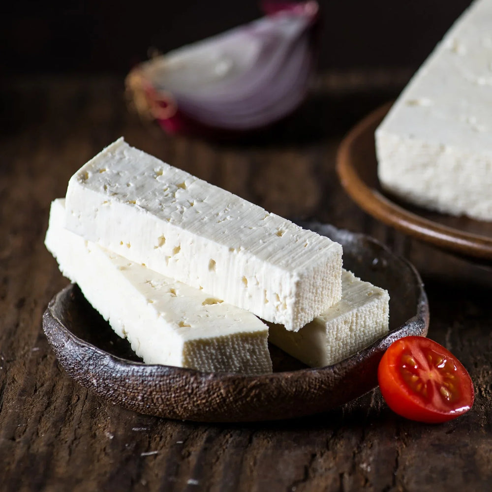 Telemea de vacă puțin sărată, 800