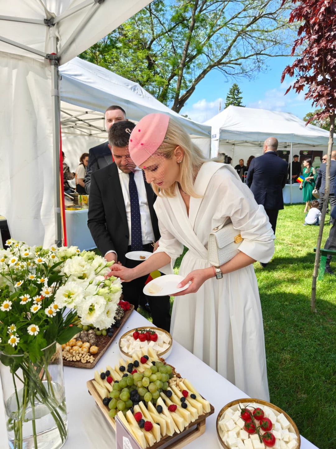 Ferma cu Omenie, furnizor al Casei Regale: brânzeturile din inima Transilvaniei, la Garden Party-ul de la Palatul Elisabeta