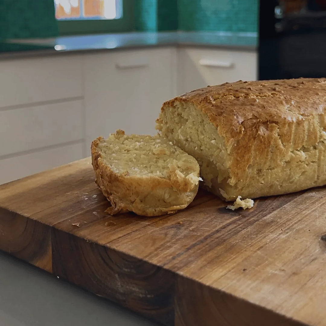 Banana bread cu brânză proaspătă