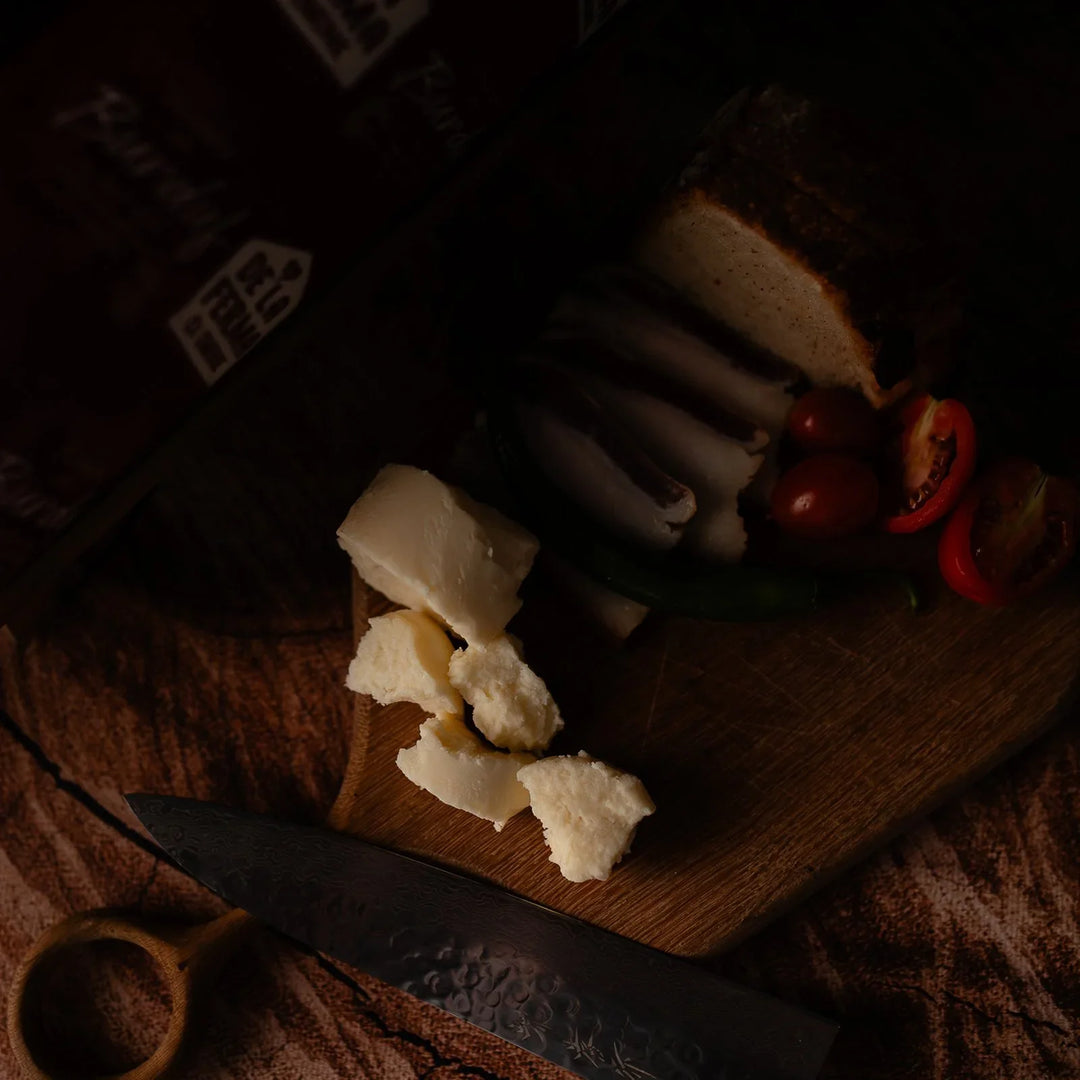Brânză de burduf, 2 kg, De la ferma